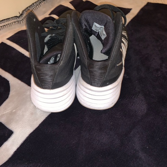 Shoes - Picture 3 of 5